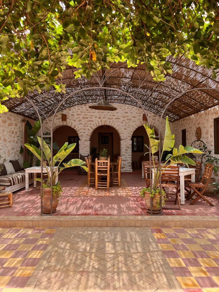 Riad Sanam Эс-Сувейра Экстерьер фото